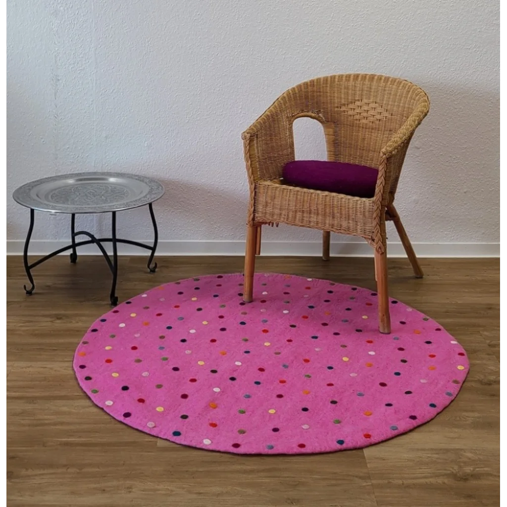 Filz Teppich rund Dots in Rosa Muster Dots von Frida Feeling Größe Ø 90 cm