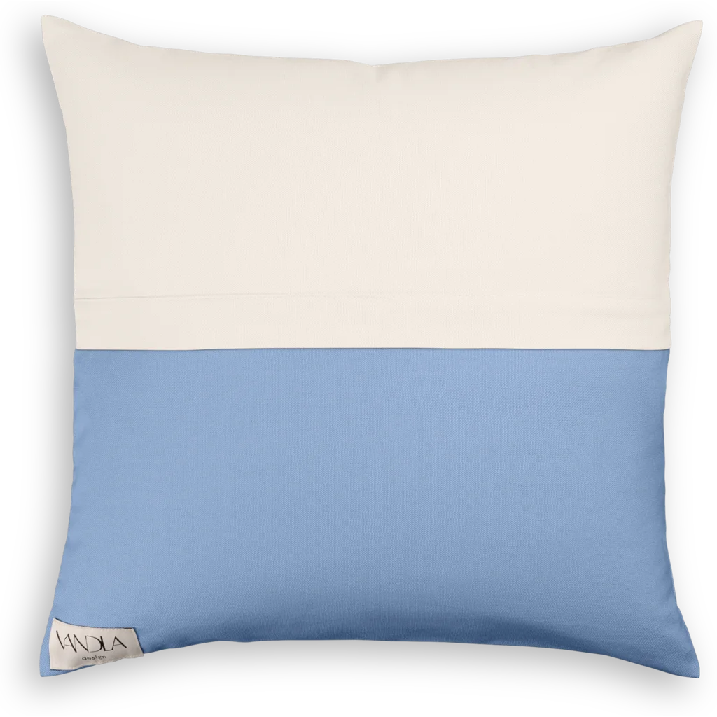 Modulare Kissenhülle Farbkombinationen mit Creme in Creme+Jeansblau Creme+Blau von Vandla design Größe 40x40 cm