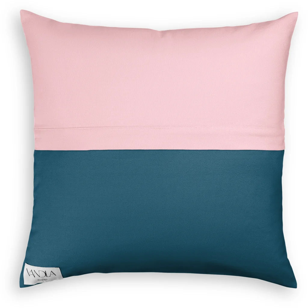 Modulare Kissenhülle Farbkombinationen mit Zartrosa in Zartrosa+Petrol Rosa+Blau von Vandla design Größe 50x50 cm